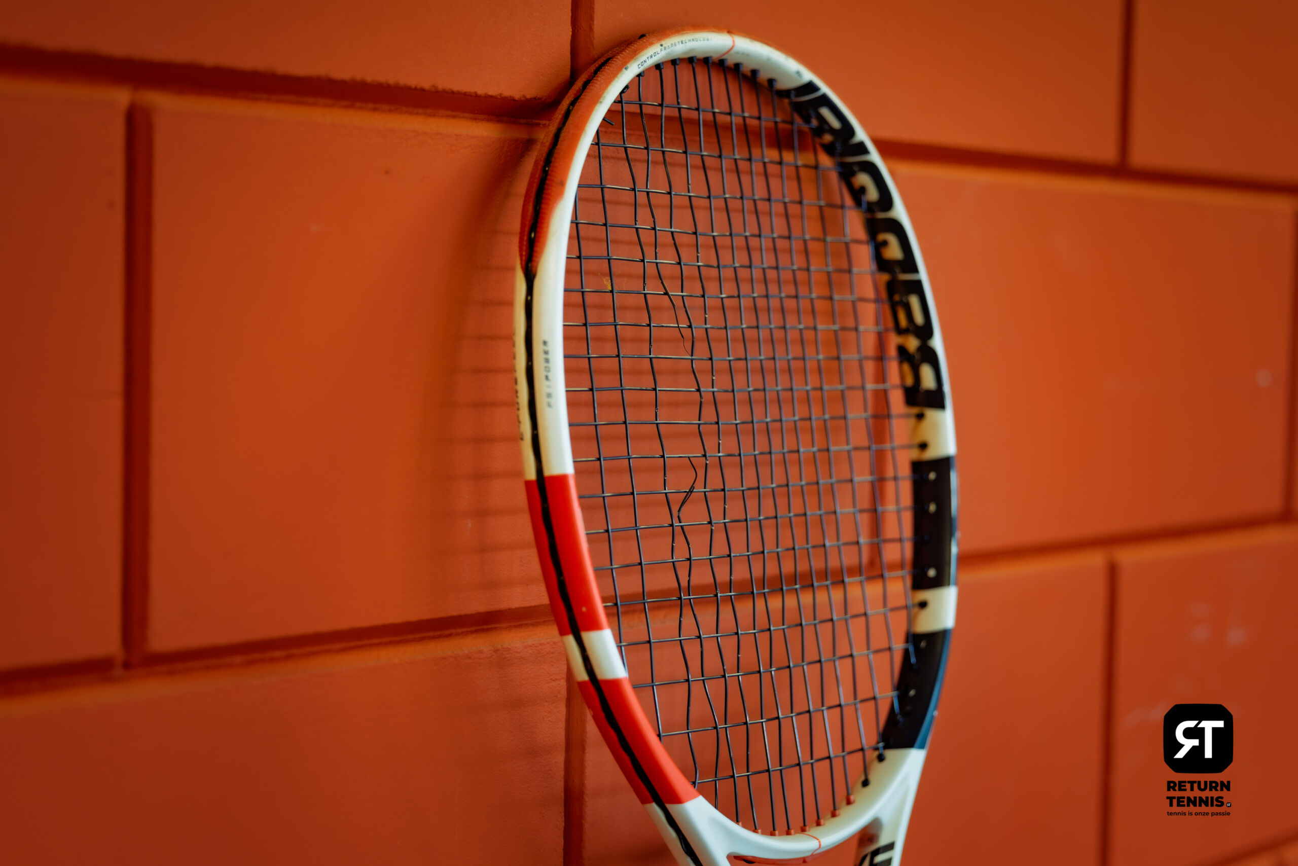 Return Tennis tennisschool padelschool tennisracket bespanservice